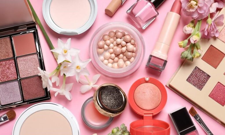 فرصت خرید لوازم آرایشی دلخواهتان با قیمتی باور نکردنی را از دست ندهید!